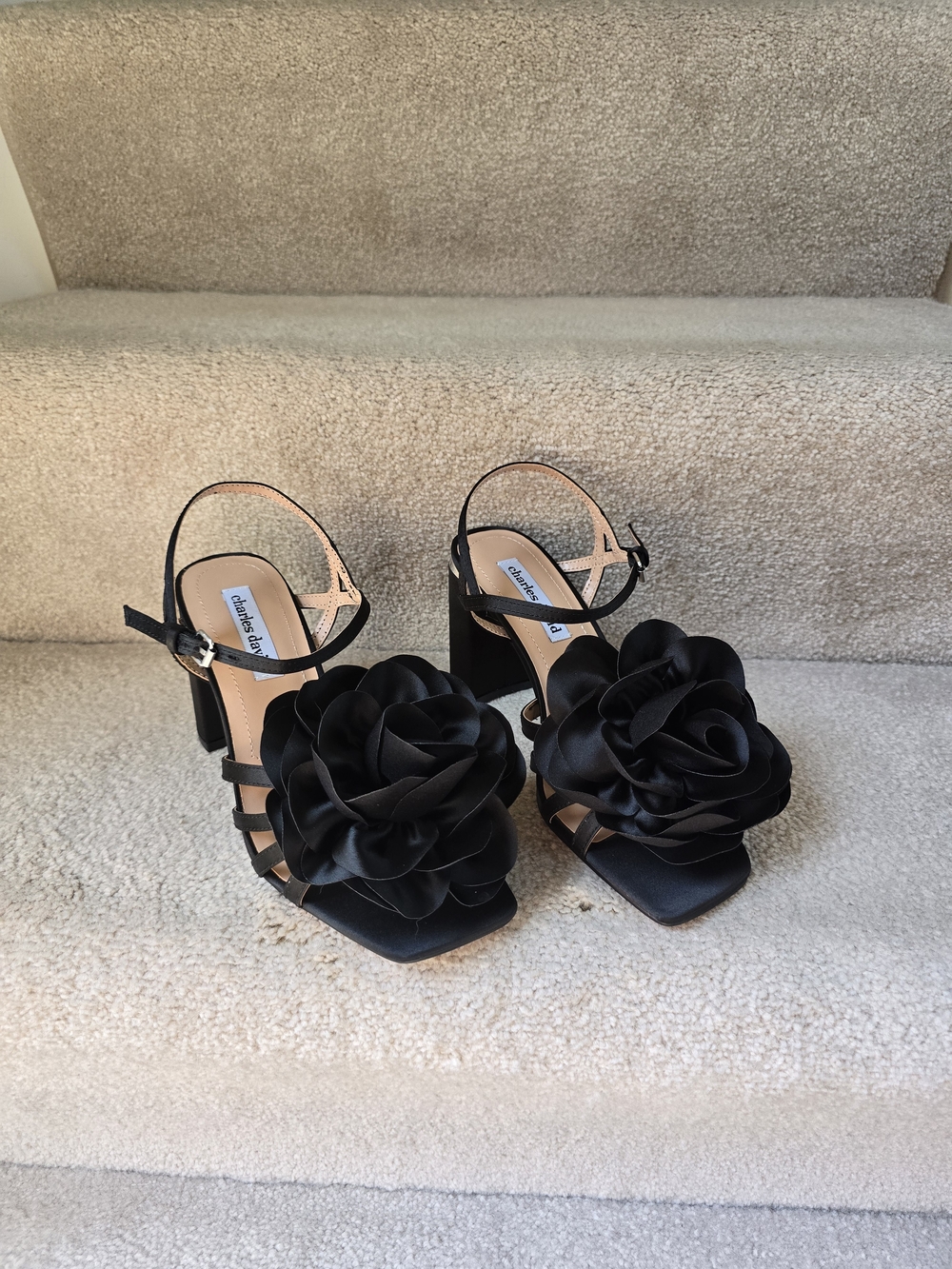 Charles David Black Floral Block Heel Sandals
